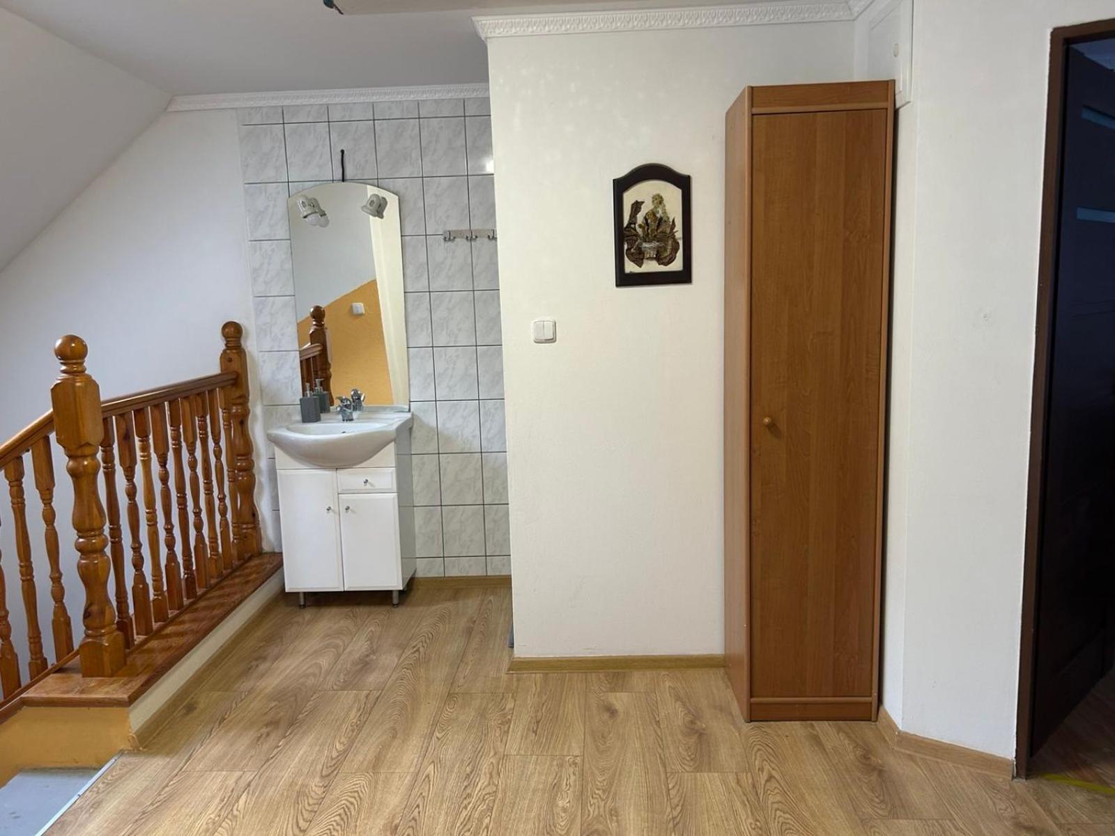 Apartman V Krusnych Horach-Free Parking Jáchymov Exteriör bild
